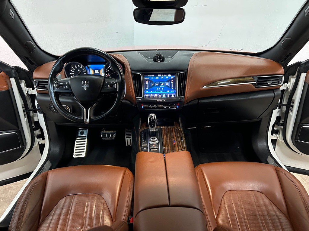 2017 Maserati Levante Image 15
