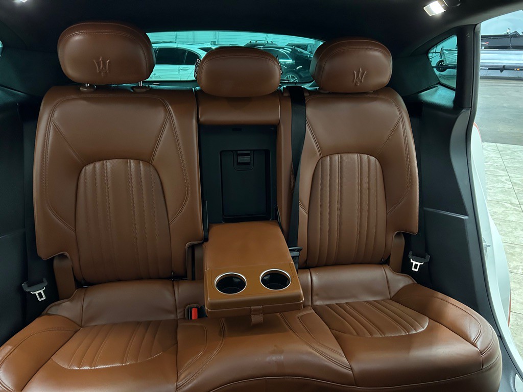 2017 Maserati Levante Image 19