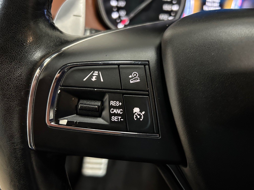 2017 Maserati Levante Image 25