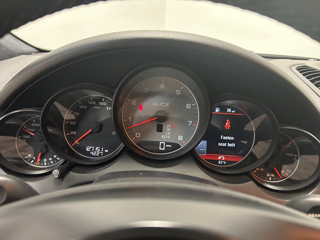 2014 Porsche Cayenne Image 17