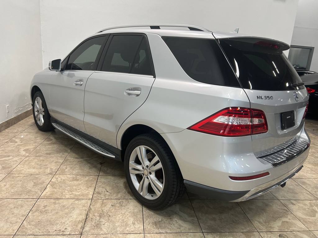 2015 Mercedes-Benz M-Class Image 9