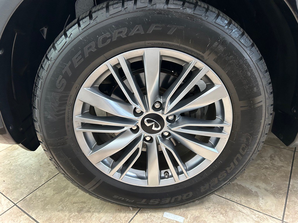 2020 INFINITI QX80 Image 14