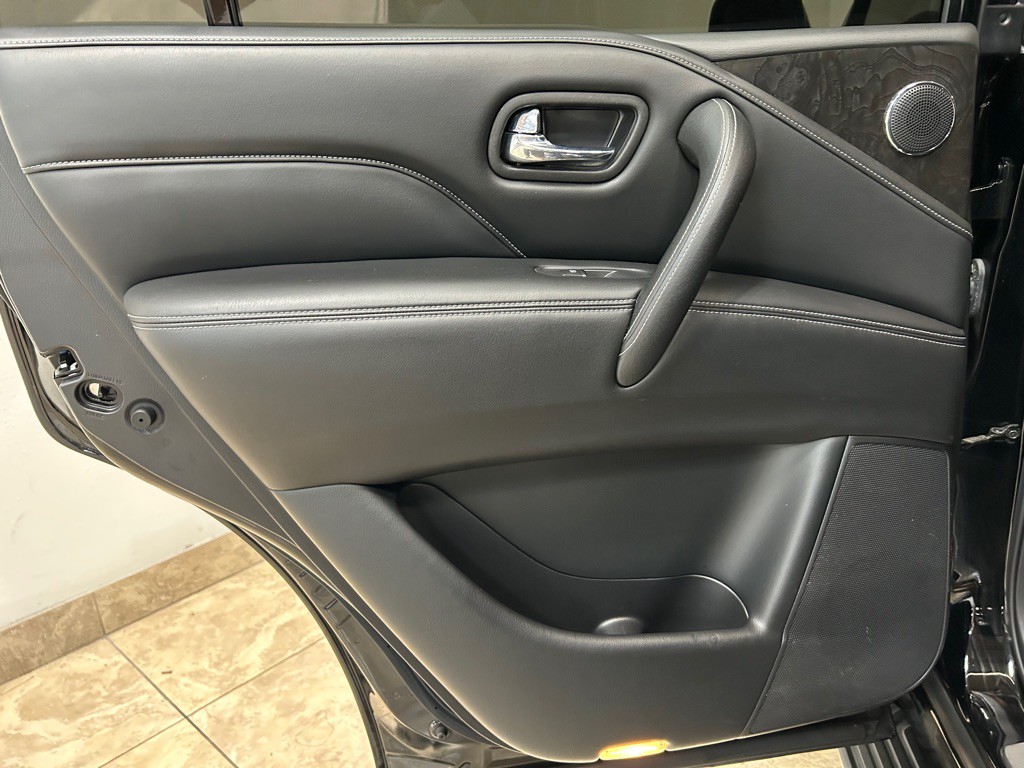 2020 INFINITI QX80 Image 39