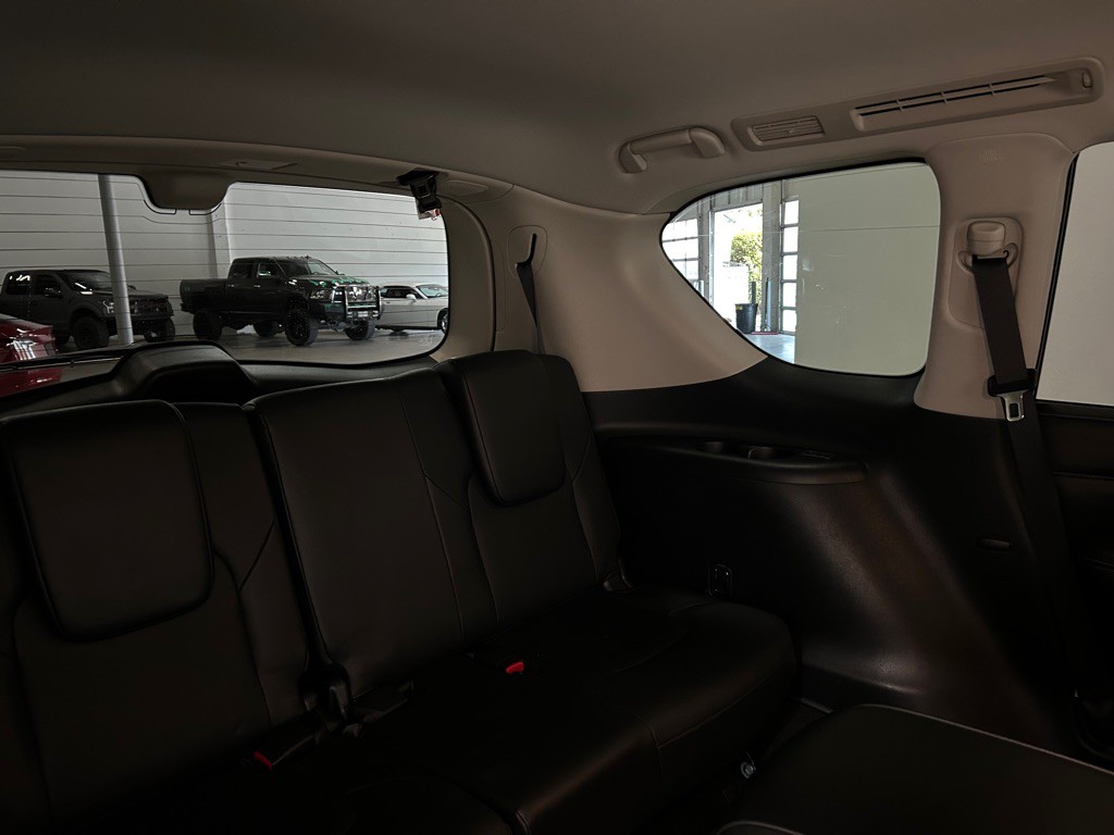 2020 INFINITI QX80 Image 43