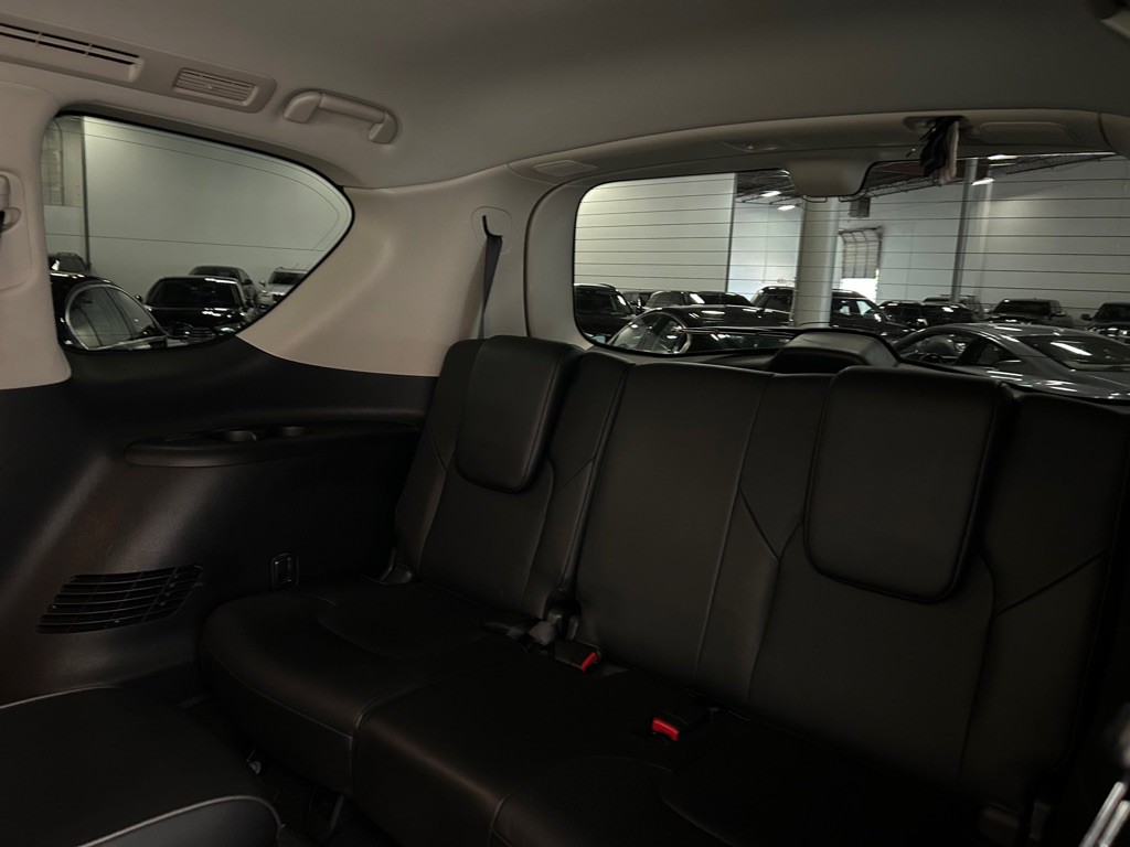 2020 INFINITI QX80 Image 44