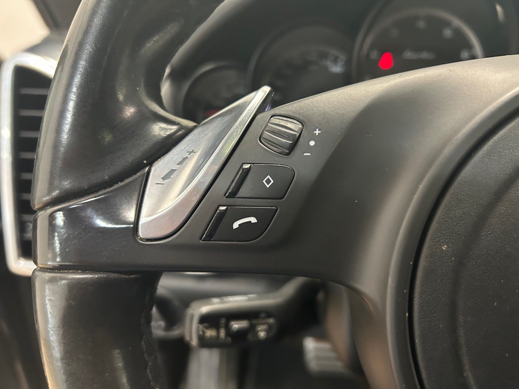 2013 Porsche Cayenne Image 19
