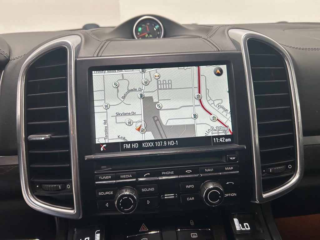 2013 Porsche Cayenne Image 23