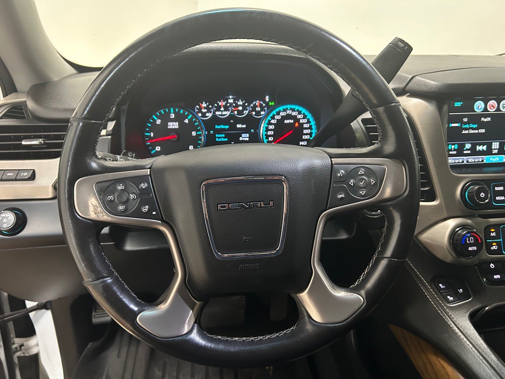 2020 GMC Yukon Image 19