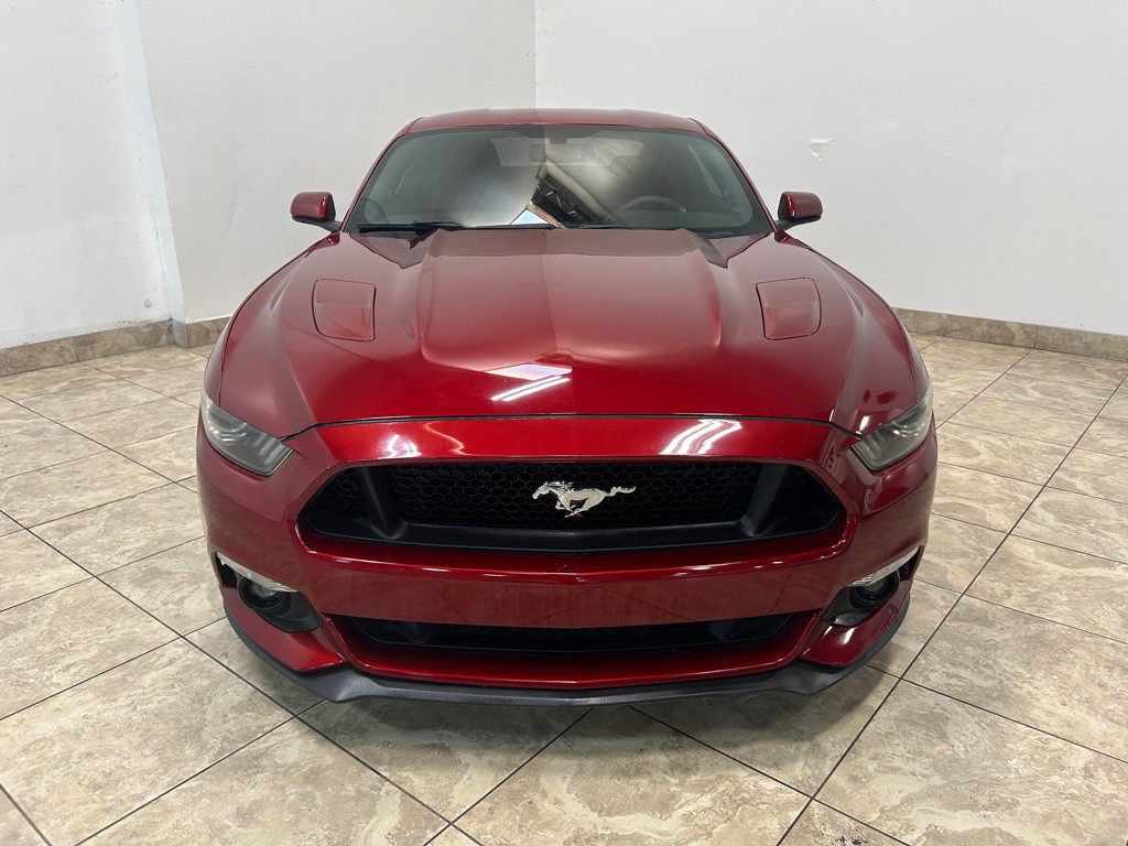 2016 Ford Mustang Image 2