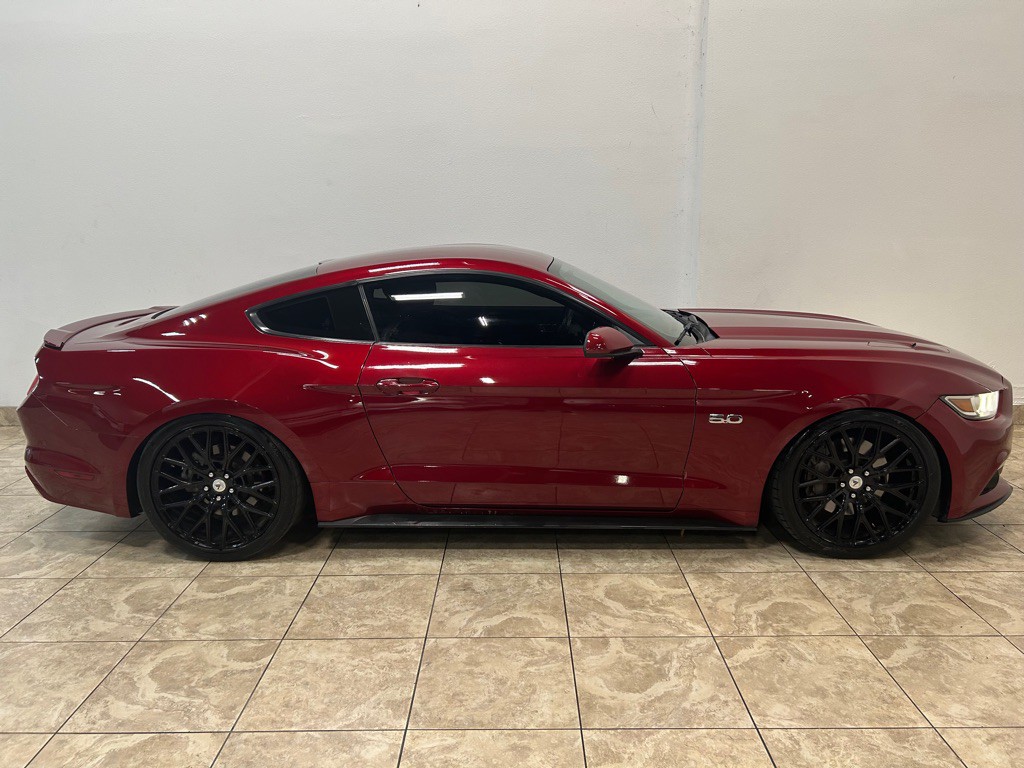2016 Ford Mustang Image 6