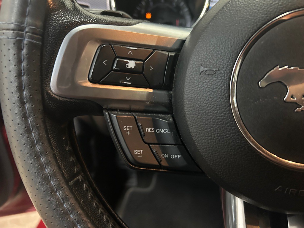 2016 Ford Mustang Image 21