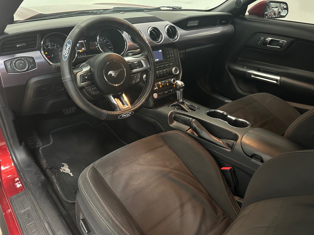 2016 Ford Mustang Image 28