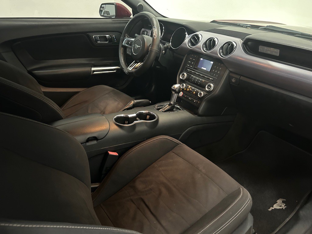 2016 Ford Mustang Image 32