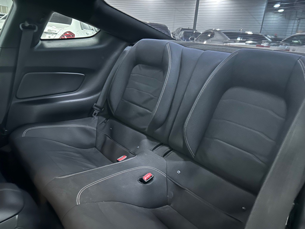 2016 Ford Mustang Image 34