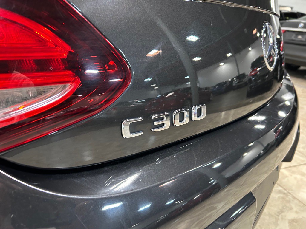 2019 Mercedes-Benz C-Class Image 10