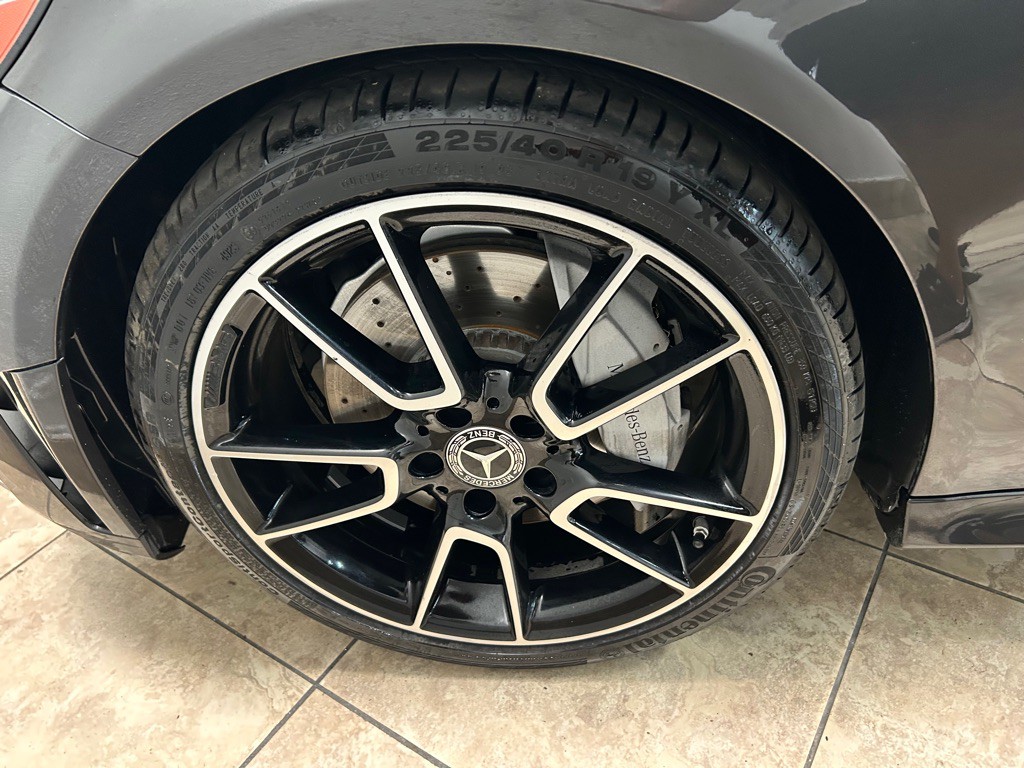 2019 Mercedes-Benz C-Class Image 12