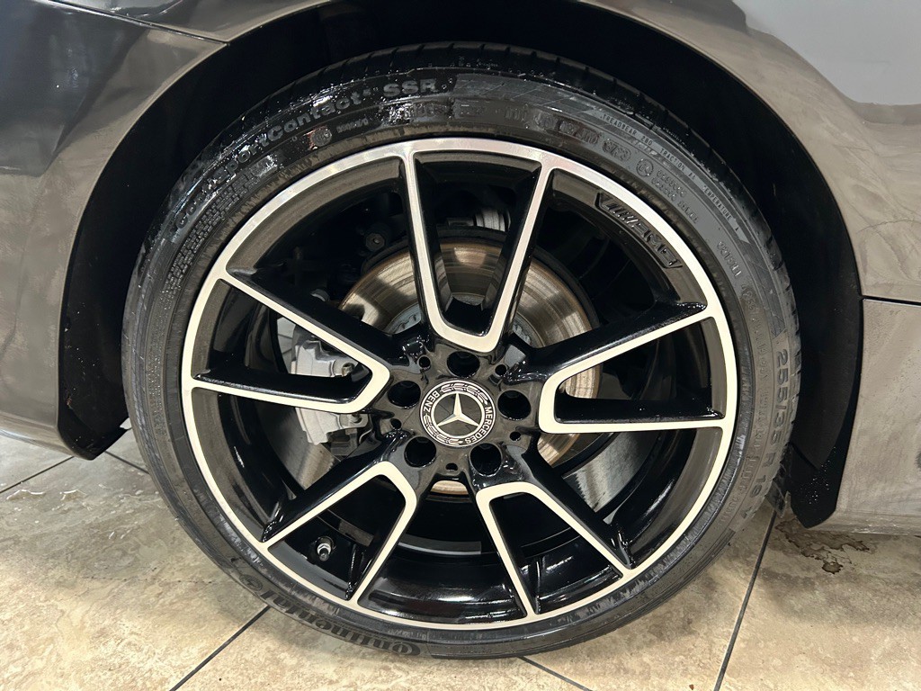 2019 Mercedes-Benz C-Class Image 14