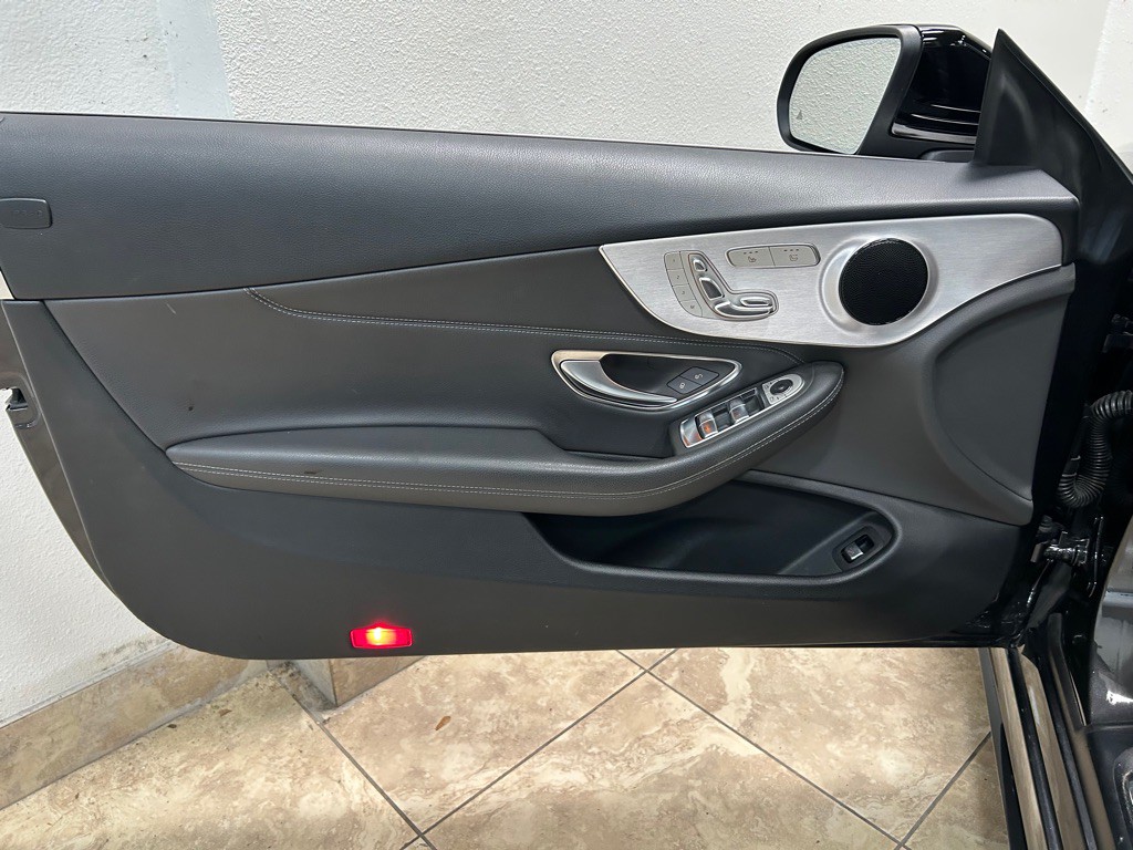 2019 Mercedes-Benz C-Class Image 16
