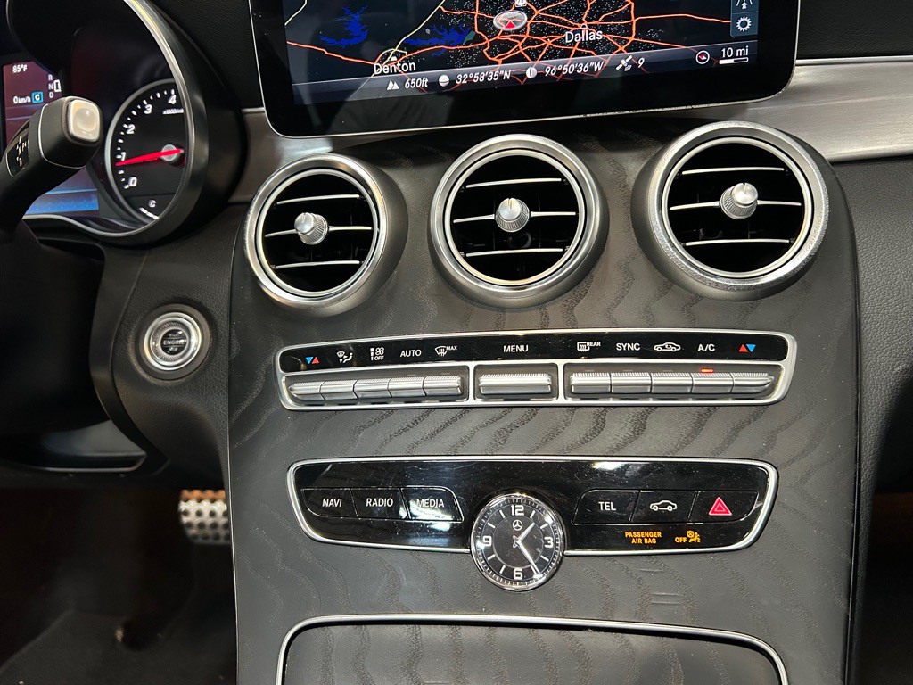 2019 Mercedes-Benz C-Class Image 24