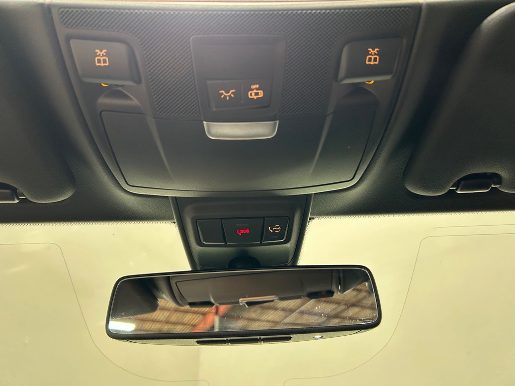 2019 Mercedes-Benz C-Class Image 28