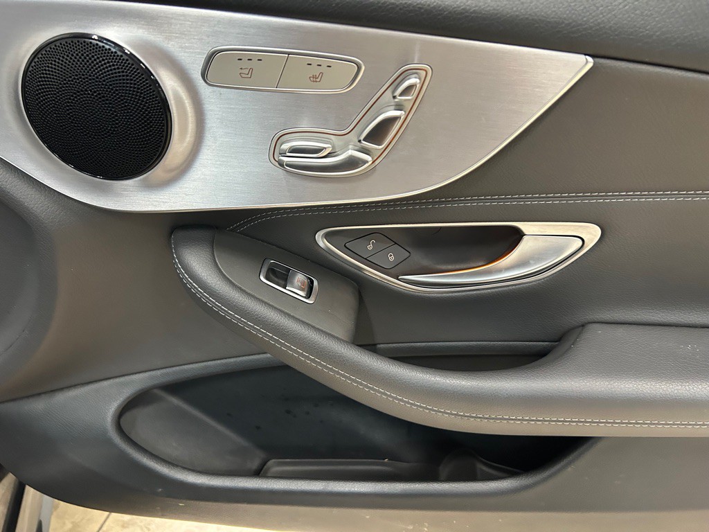 2019 Mercedes-Benz C-Class Image 32