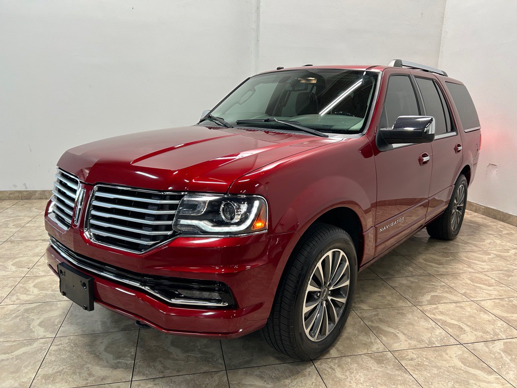 2017 Lincoln Navigator Image 1