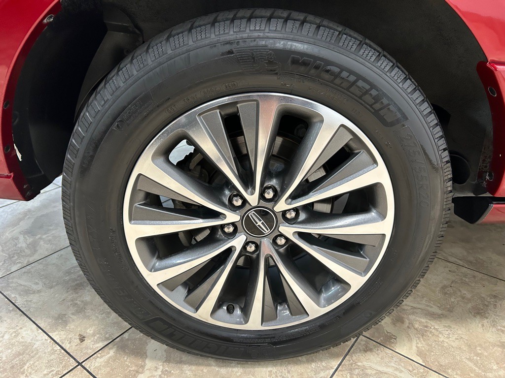 2017 Lincoln Navigator Image 12