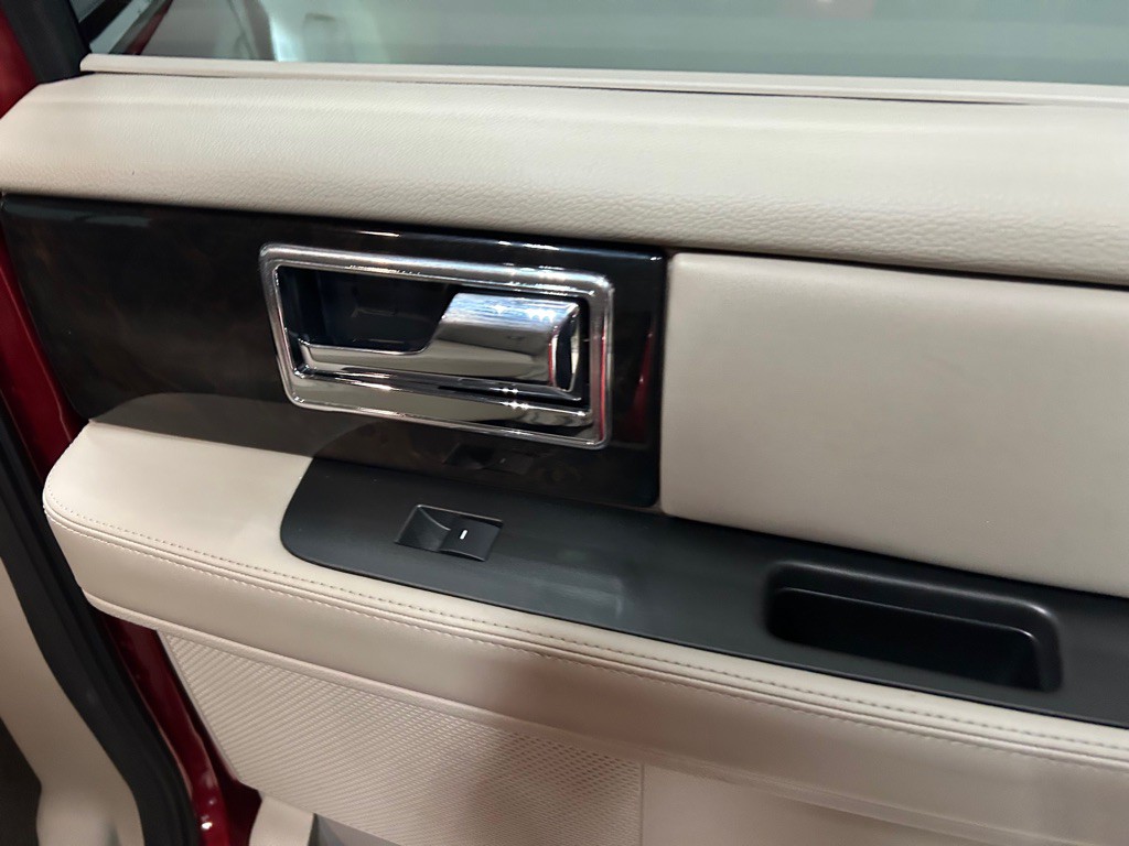 2017 Lincoln Navigator Image 41