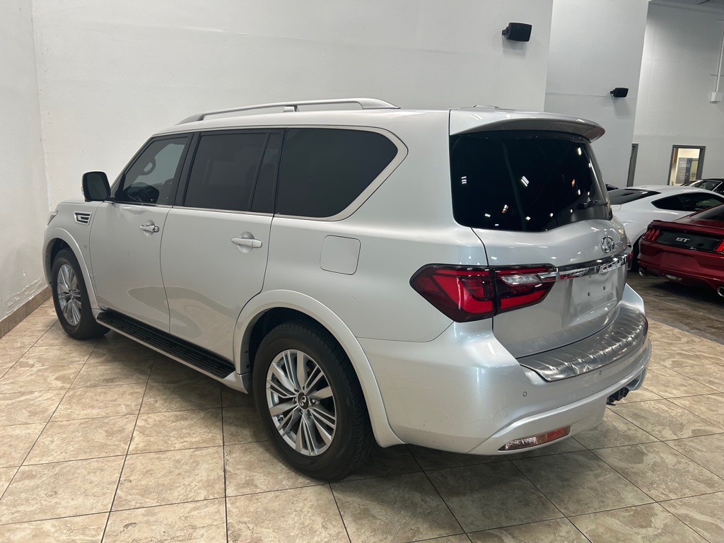 2020 INFINITI QX80 Image 9