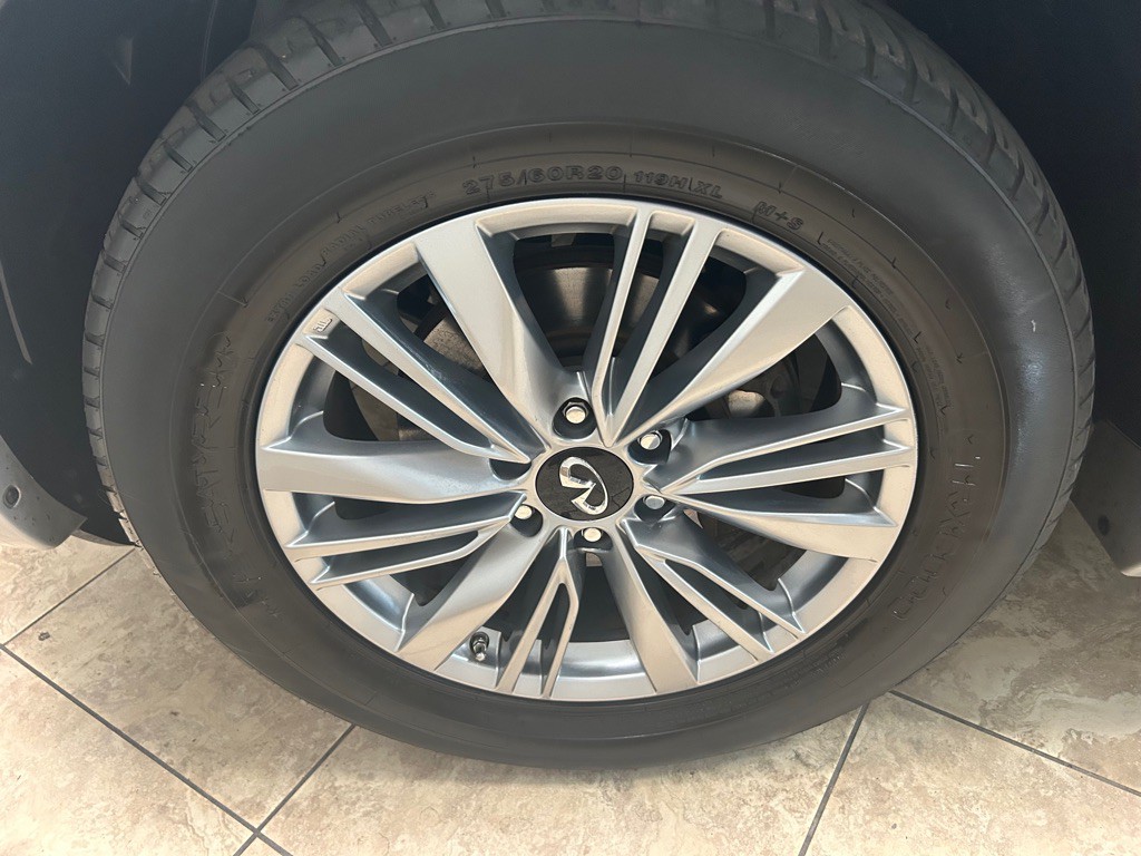 2020 INFINITI QX80 Image 10