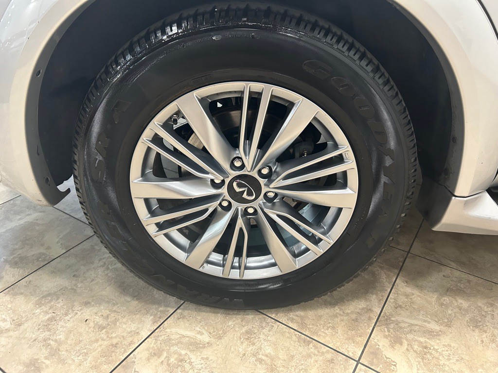 2020 INFINITI QX80 Image 13