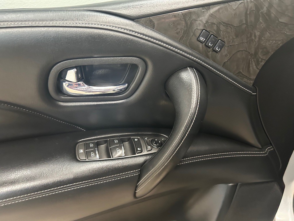 2020 INFINITI QX80 Image 17
