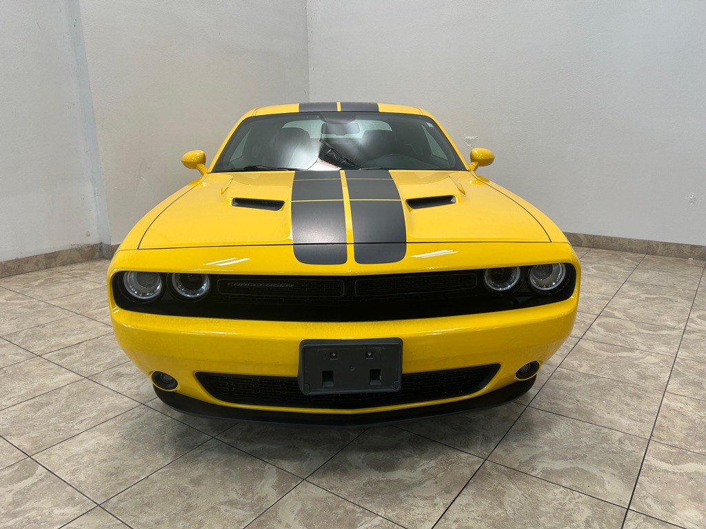 2018 Dodge Challenger Image 3
