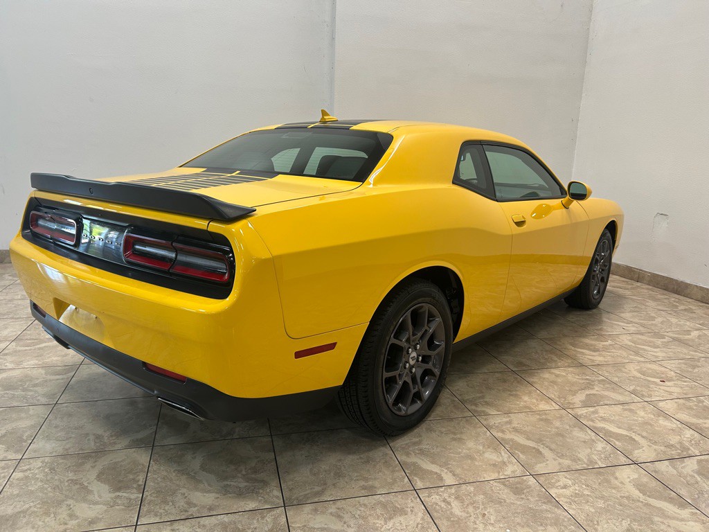 2018 Dodge Challenger Image 7