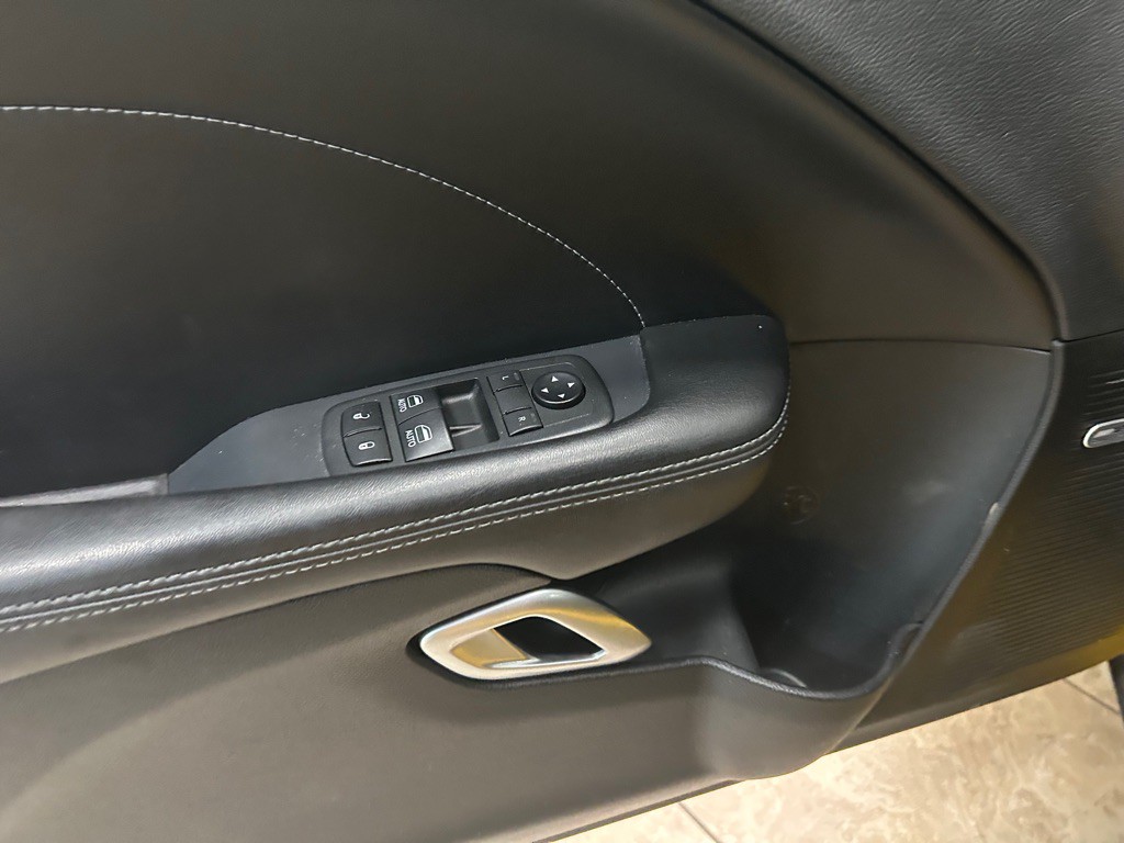2018 Dodge Challenger Image 11