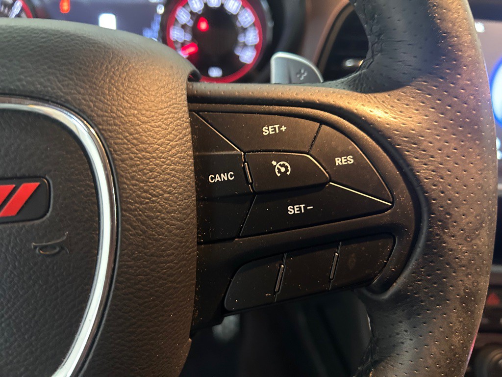 2018 Dodge Challenger Image 15