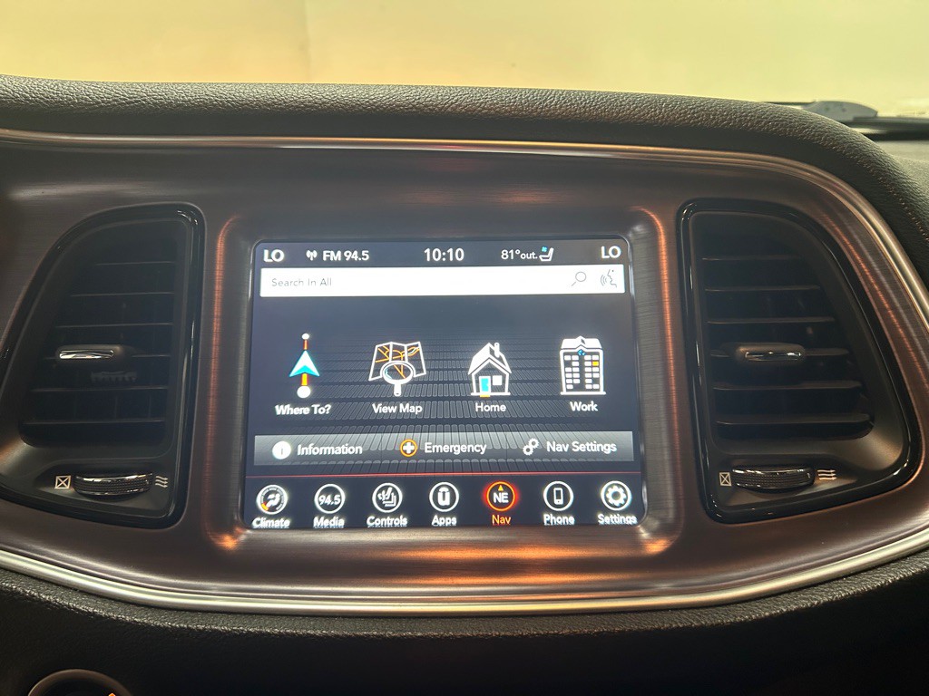 2018 Dodge Challenger Image 17
