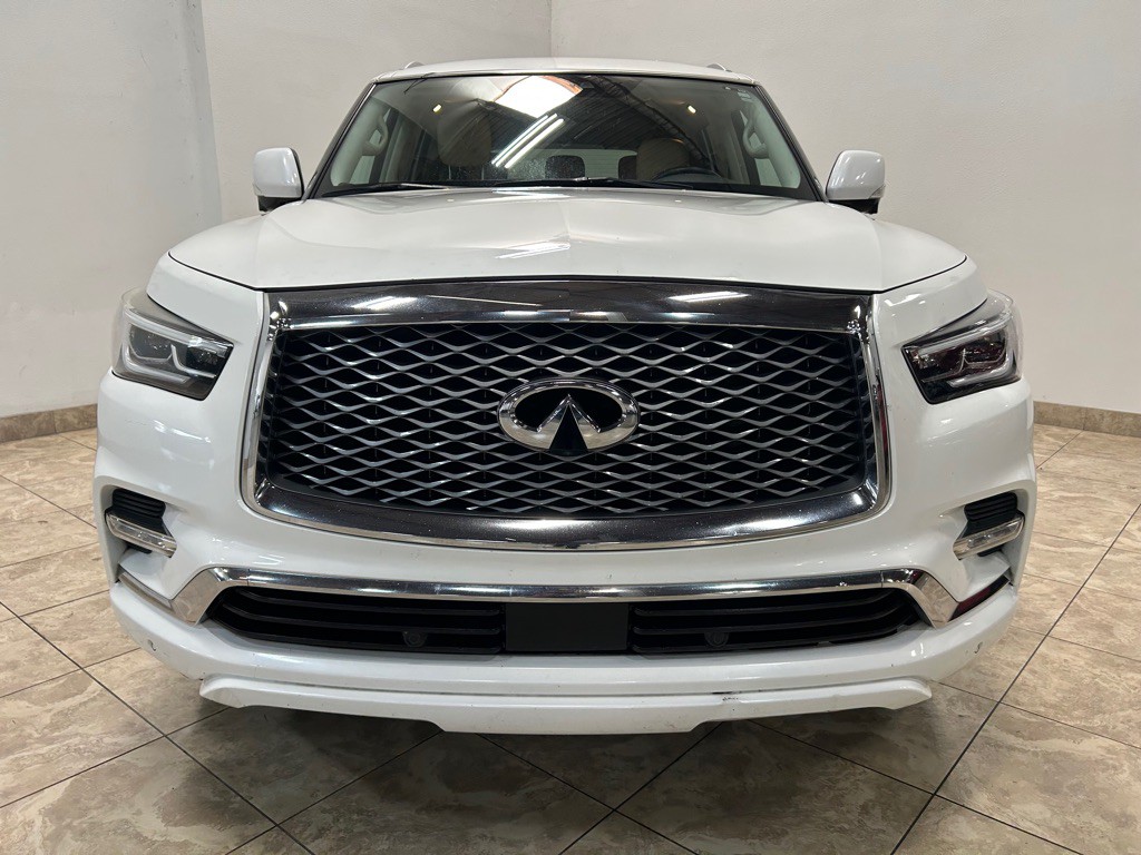 2018 INFINITI QX80 Image 3