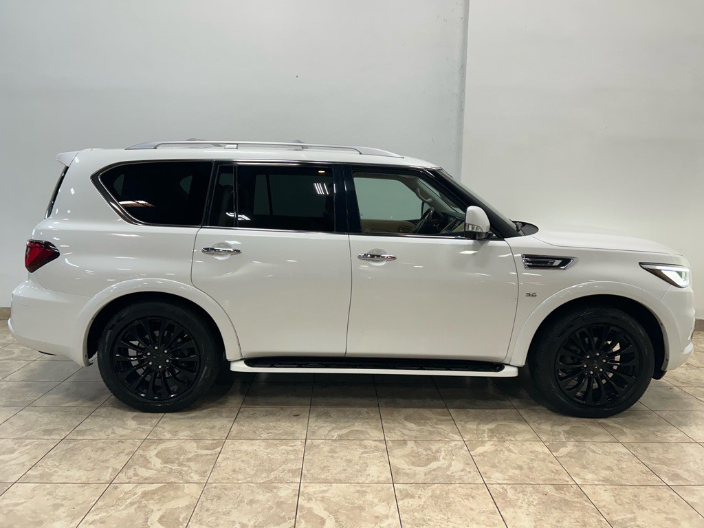2018 INFINITI QX80 Image 6
