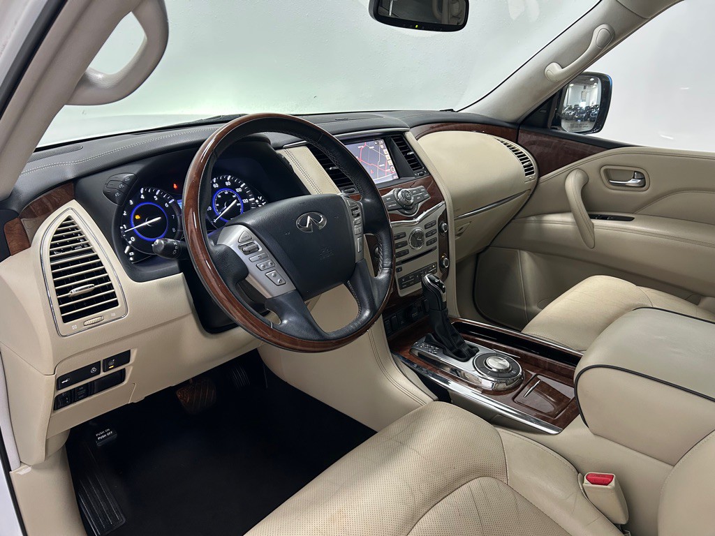 2018 INFINITI QX80 Image 28