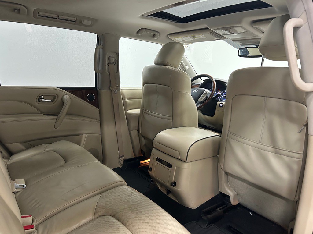 2018 INFINITI QX80 Image 41
