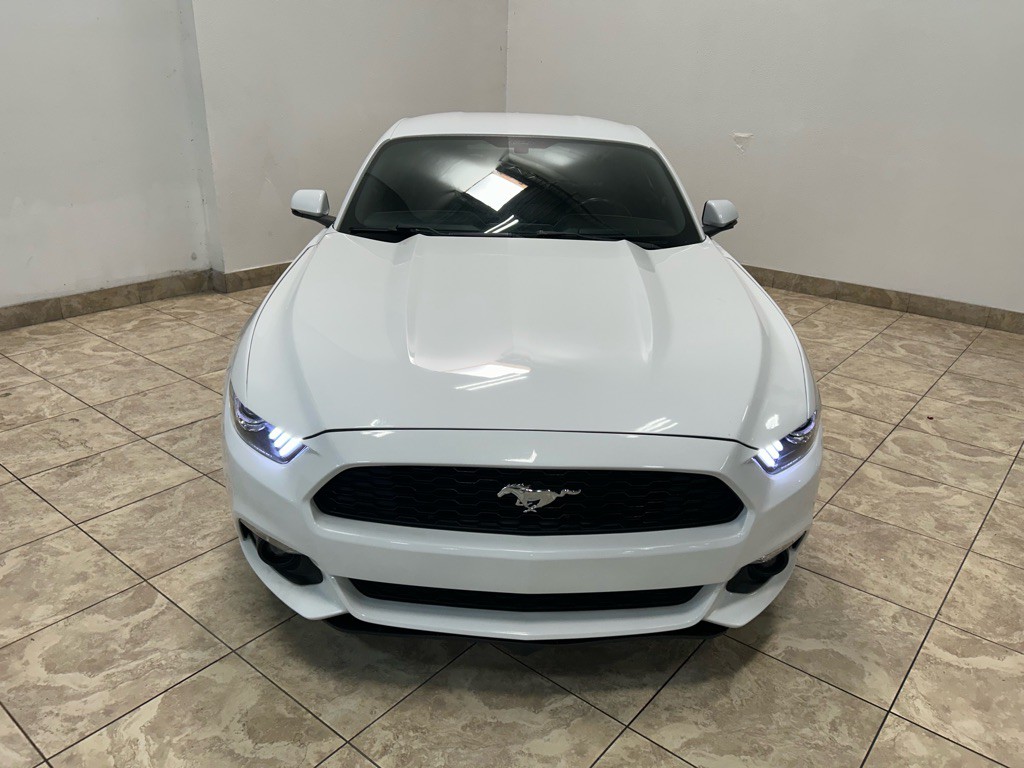 2015 Ford Mustang Image 2
