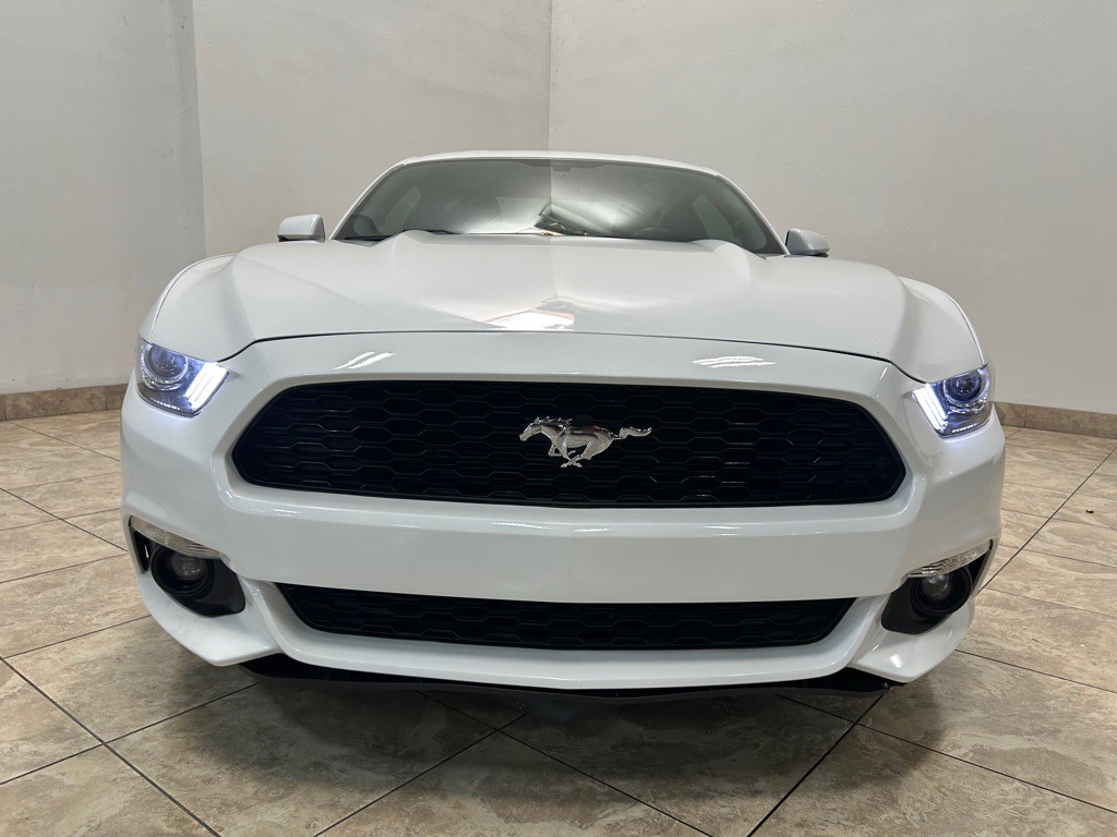 2015 Ford Mustang Image 3