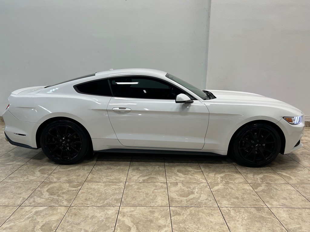 2015 Ford Mustang Image 6