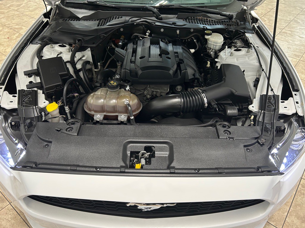 2015 Ford Mustang Image 34