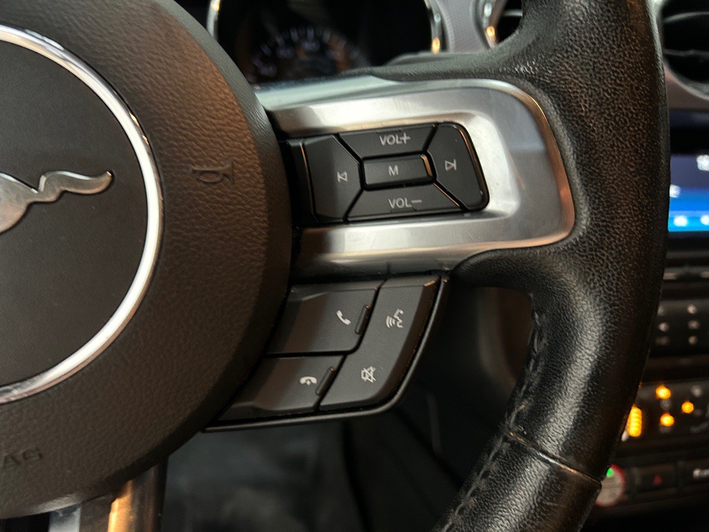 2017 Ford Mustang Image 20