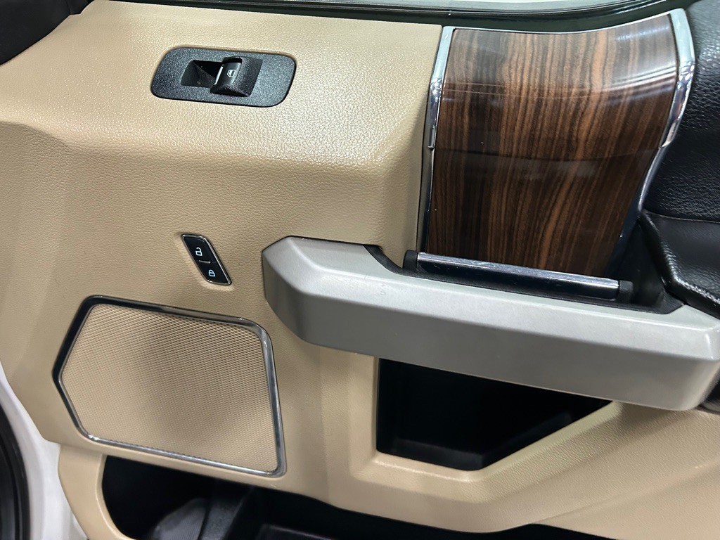 2017 Ford F-150 Image 31