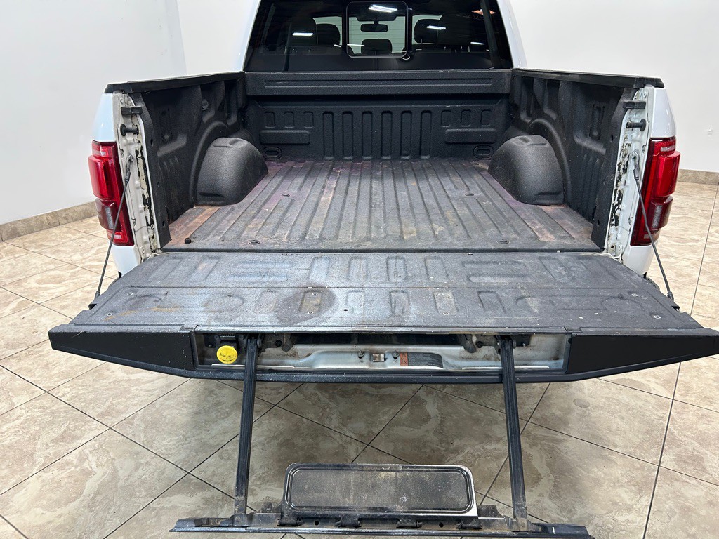 2017 Ford F-150 Image 43