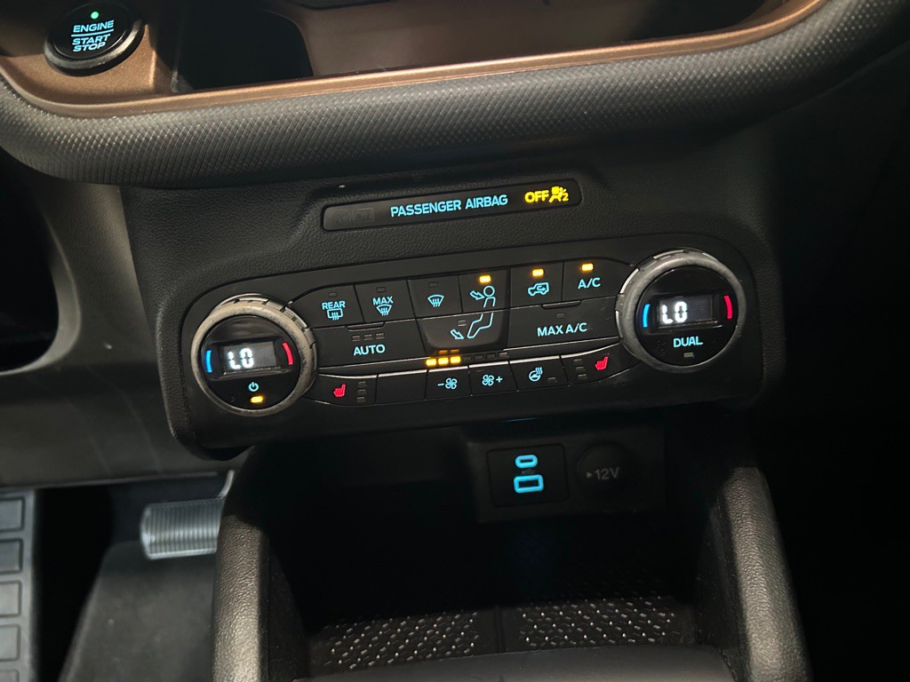2021 Ford Bronco Image 26