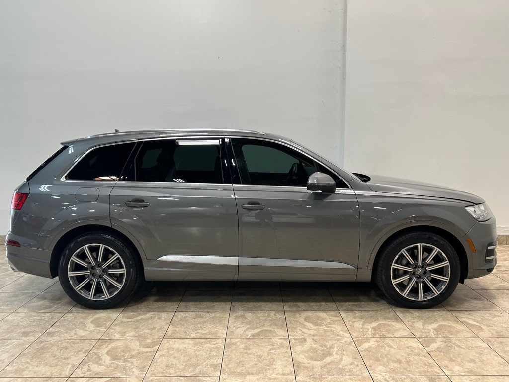 2017 Audi Q7 Image 6